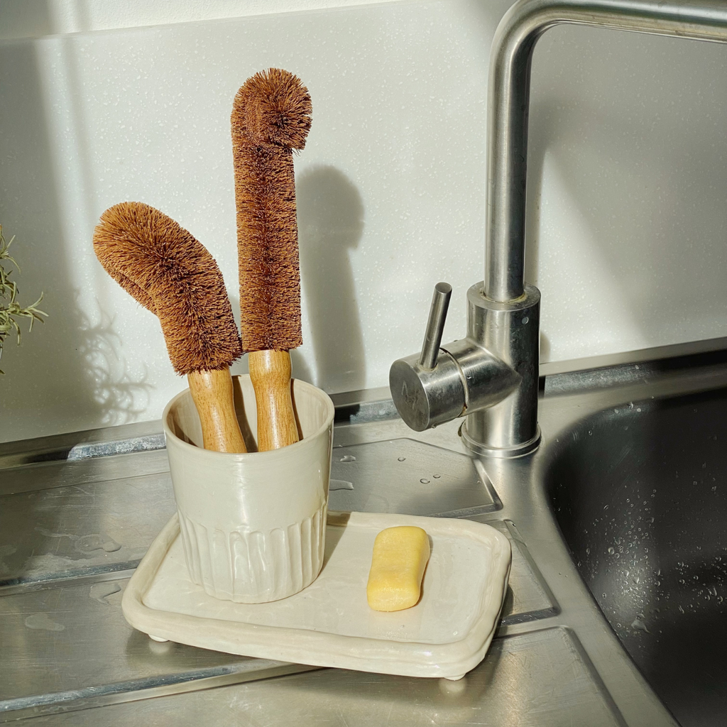 Plastic-Free Dishwashing Brush